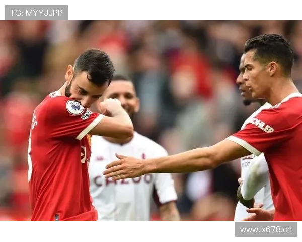 天空体育:西汉姆有意租借利雅得胜利门将本托,附带选择买断条款-直播吧